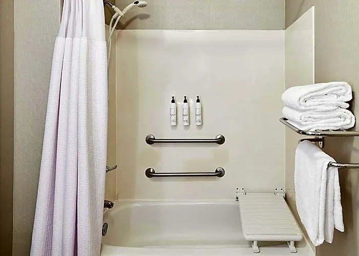 Hotel Springhill Phoenix Airport 3*